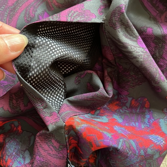 ➕ Fabletica Light Jacket Size Medium - Picture 12 of 12